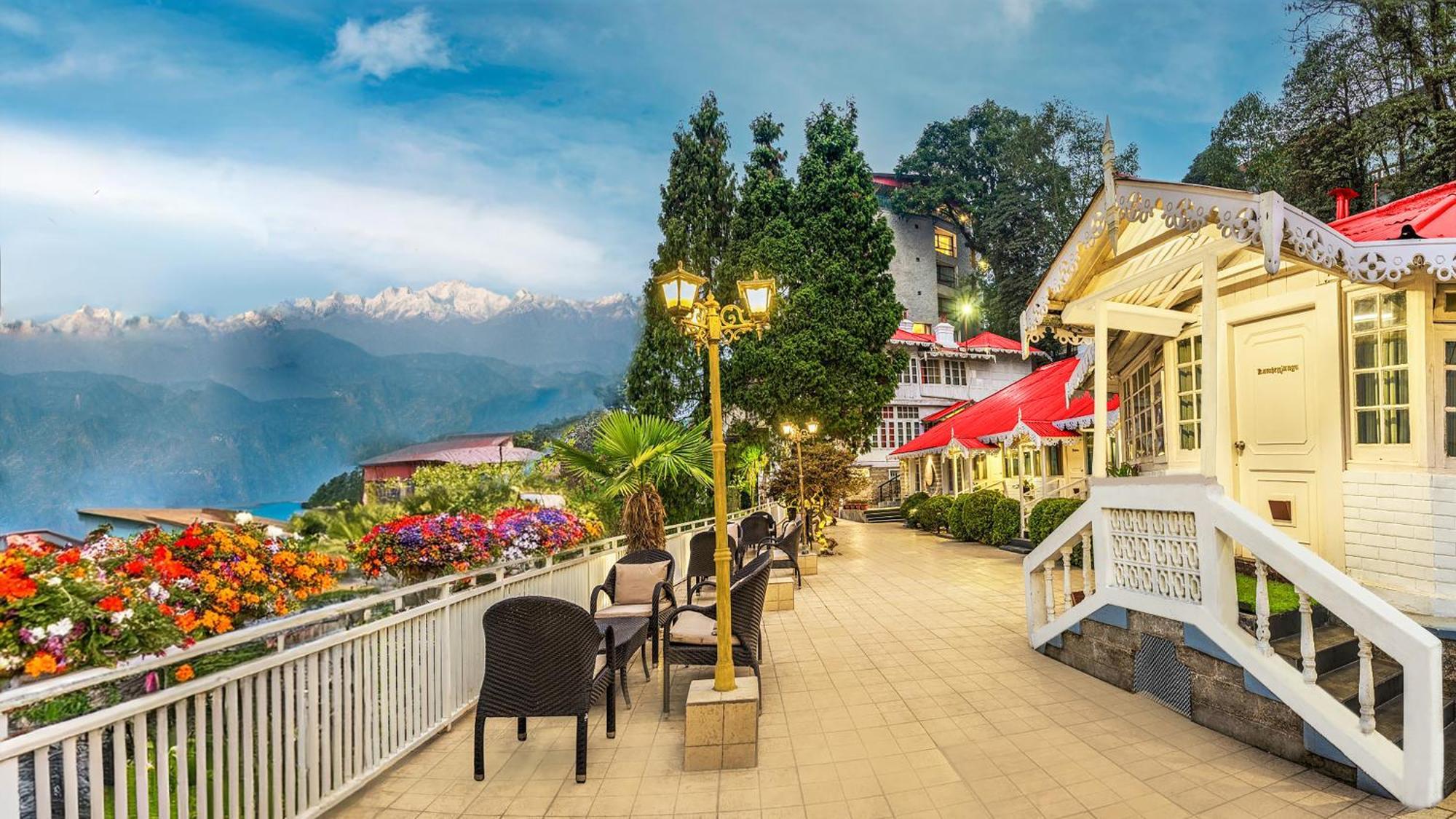 דרג'ילינג Summit Swiss Heritage Resort & Spa מראה חיצוני תמונה